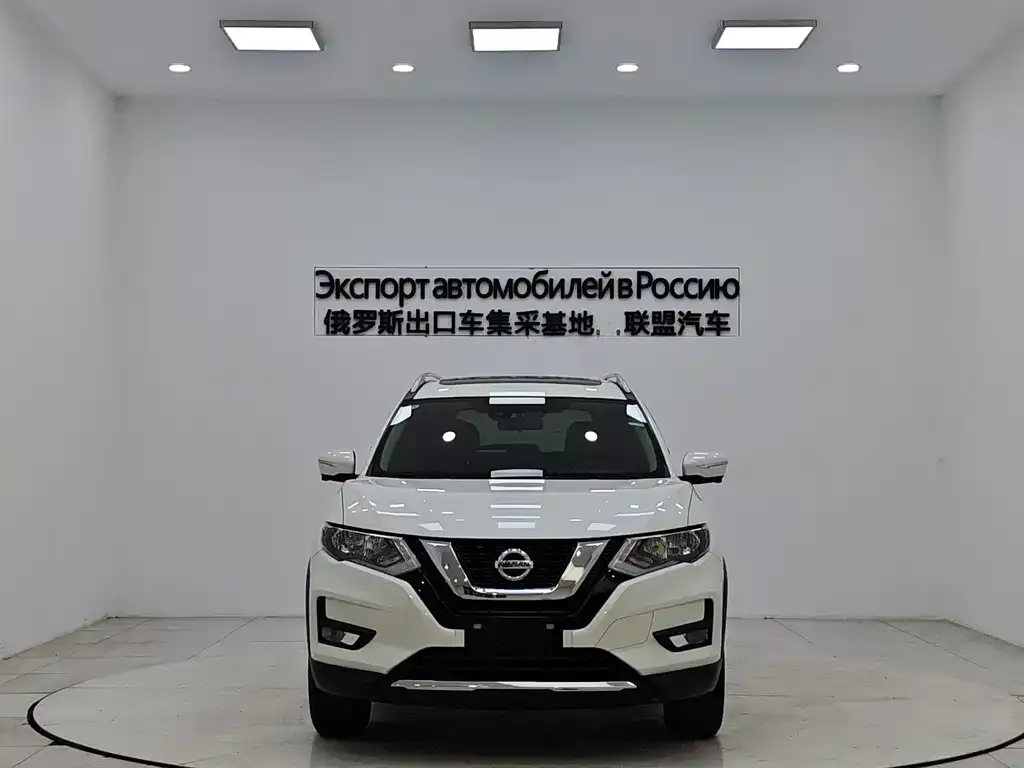 Nissan X-Trail — фото 8