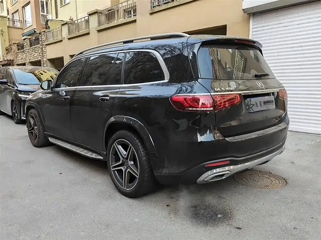 Mercedes-Benz GLS — фото 9