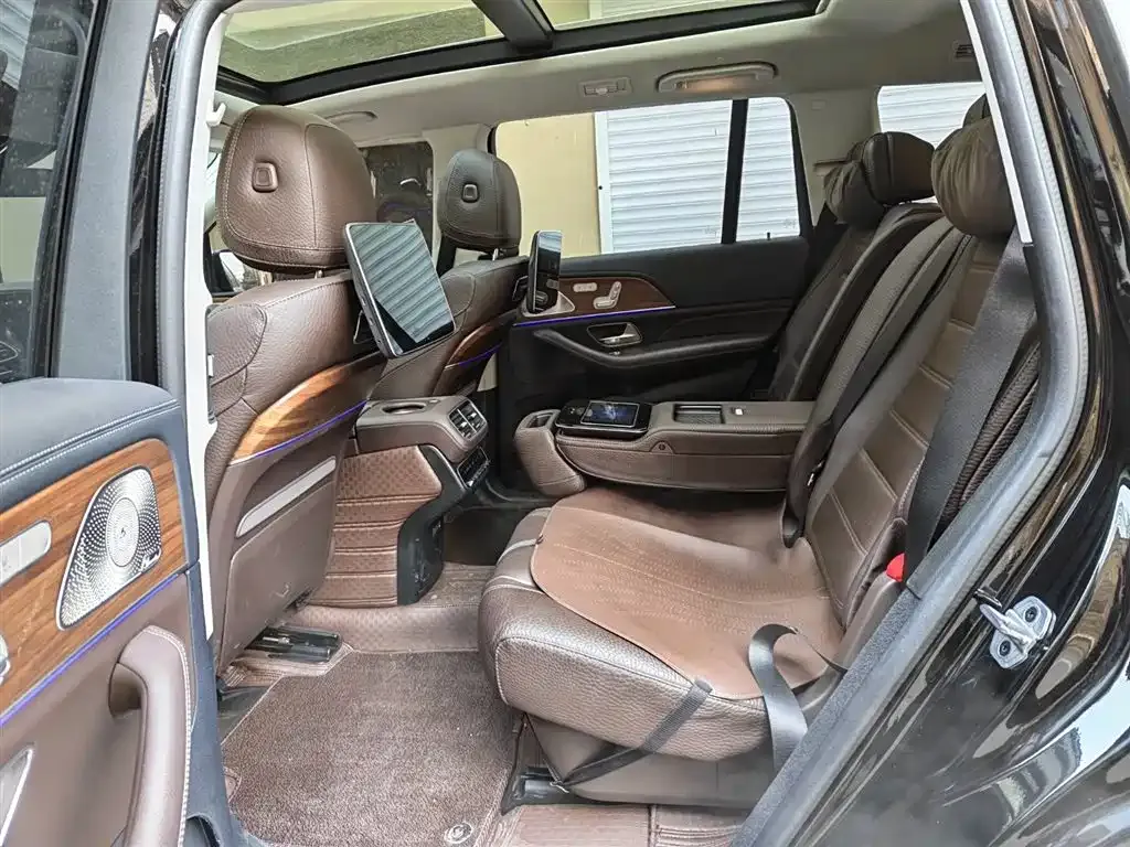 Mercedes-Benz GLS — фото 4