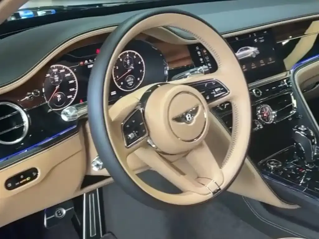 Bentley Flying Spur — фото 7