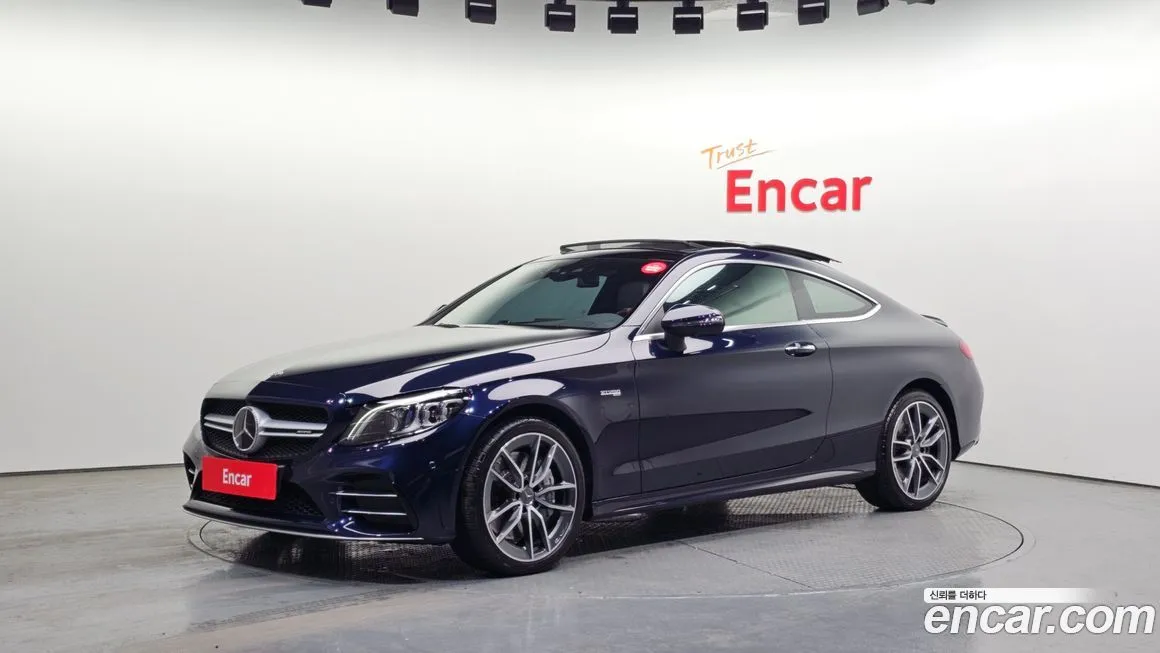 Mercedes-Benz C-Class — фото 1