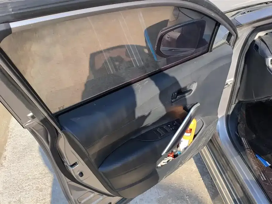 Toyota Corolla Cross — фото 3