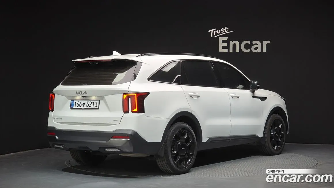 Kia Sorento — фото 5