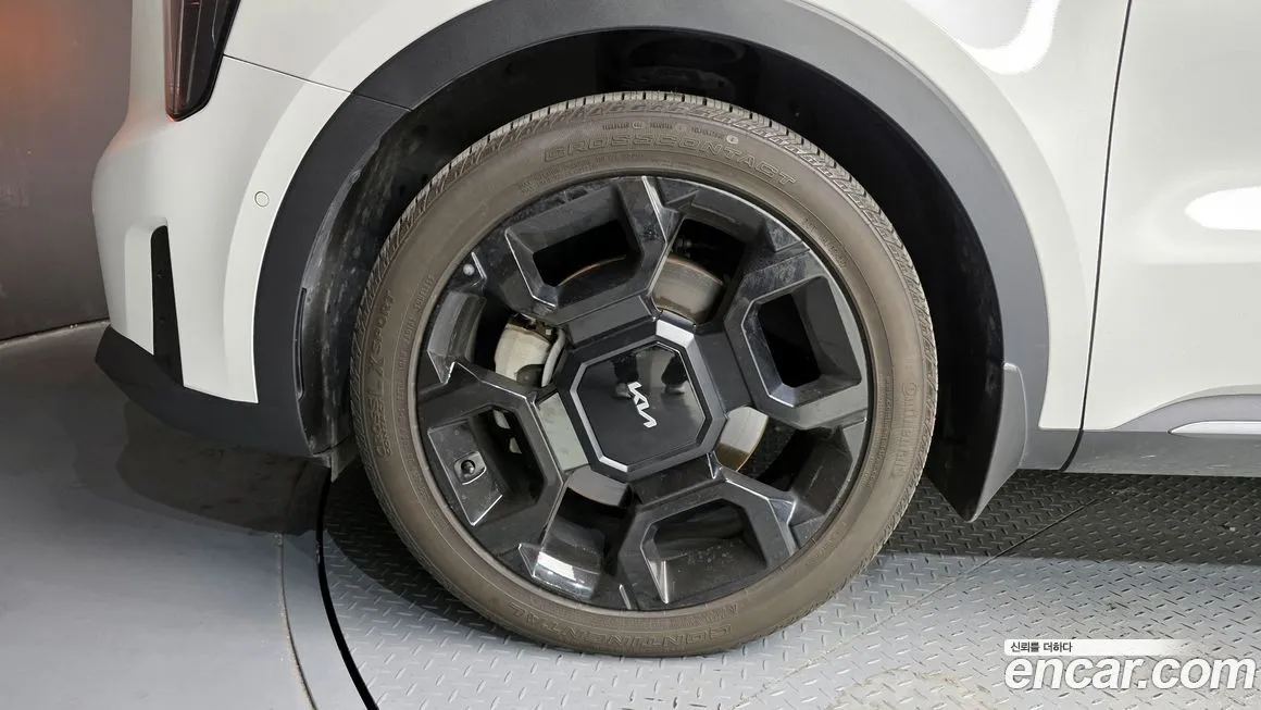 Kia Sorento — фото 3