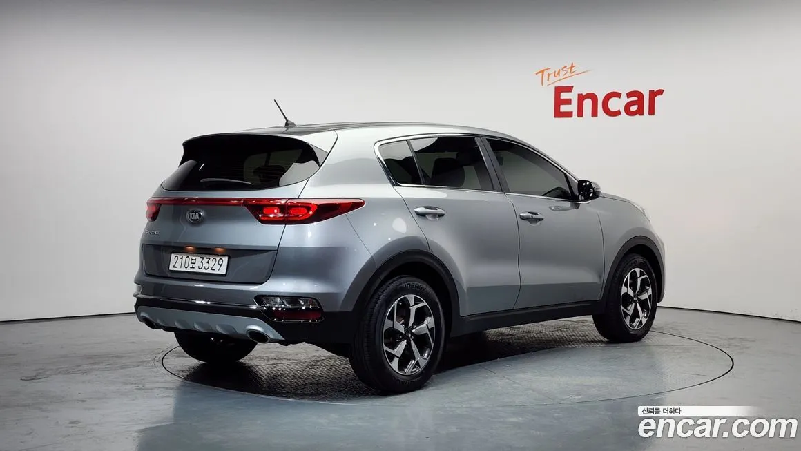 Kia Sportage — фото 3