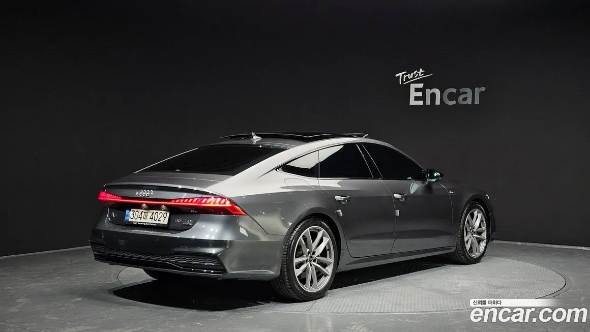 Audi A7 — фото 5