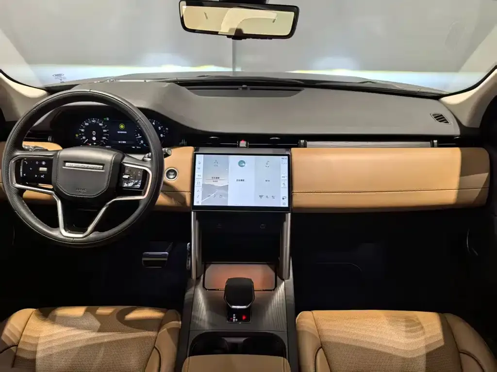 Land Rover Discovery Sport — фото 10