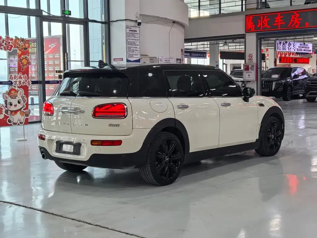 MINI Clubman — фото 5