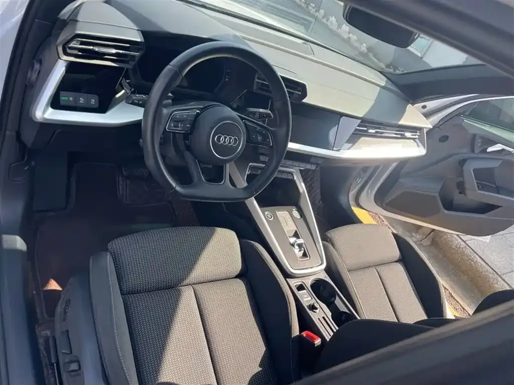 Audi A3 — фото 2