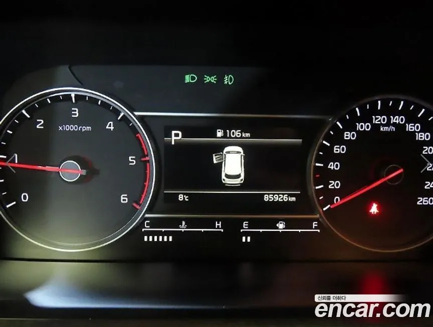 Kia Sorento — фото 7