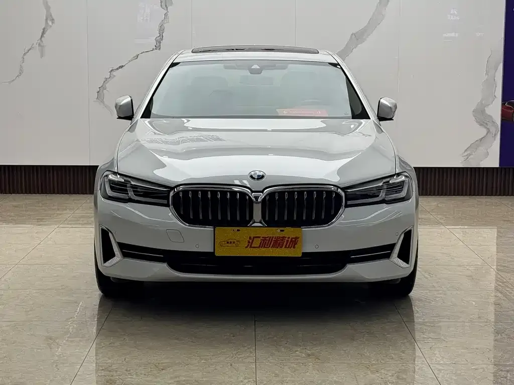 BMW 5 Series — фото 2