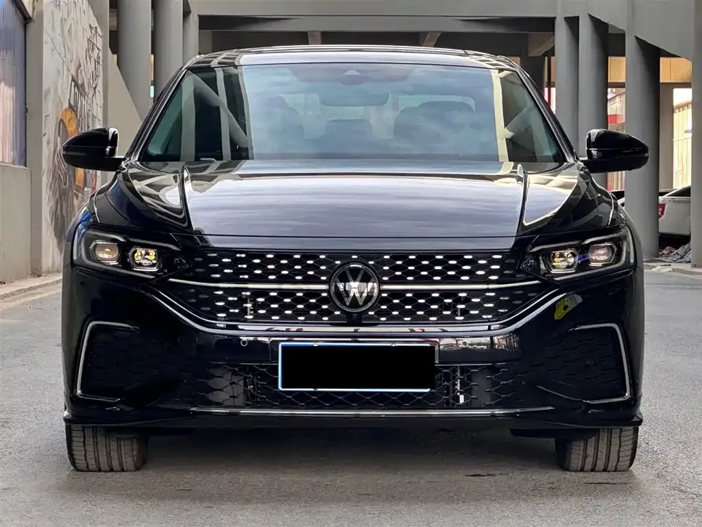 Volkswagen Passat — фото 4
