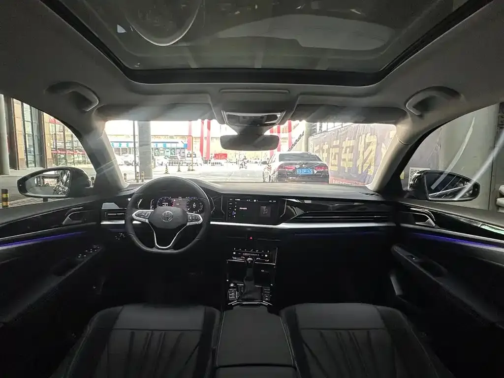 Volkswagen Passat — фото 5