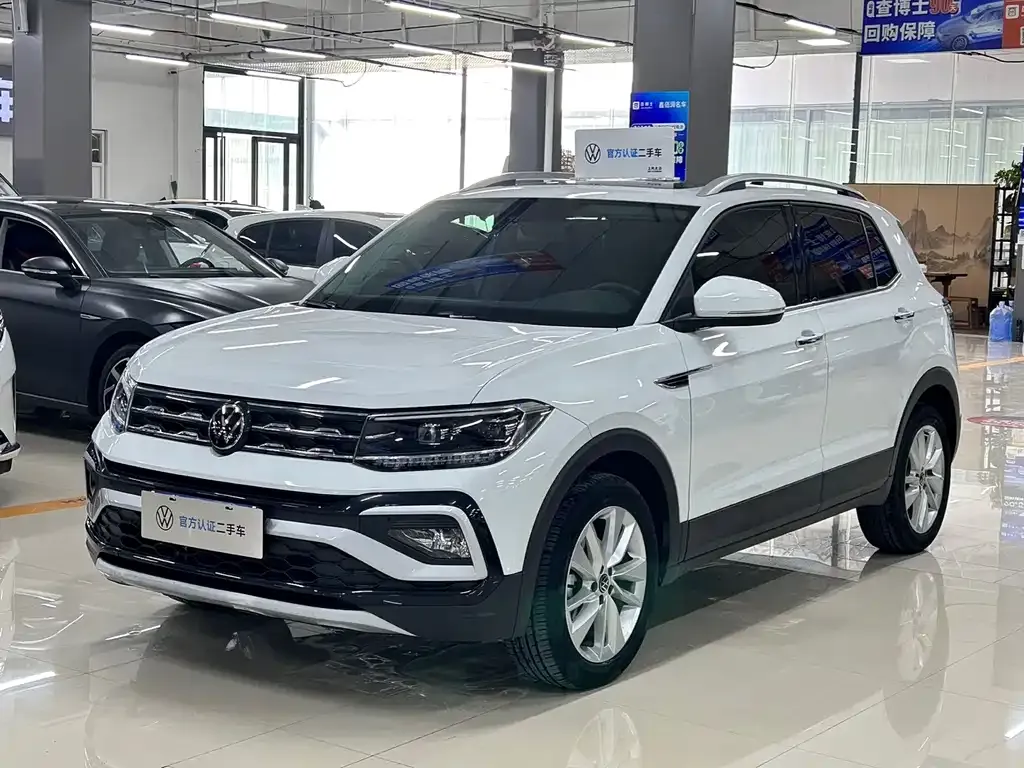 Volkswagen T-Cross — фото 1