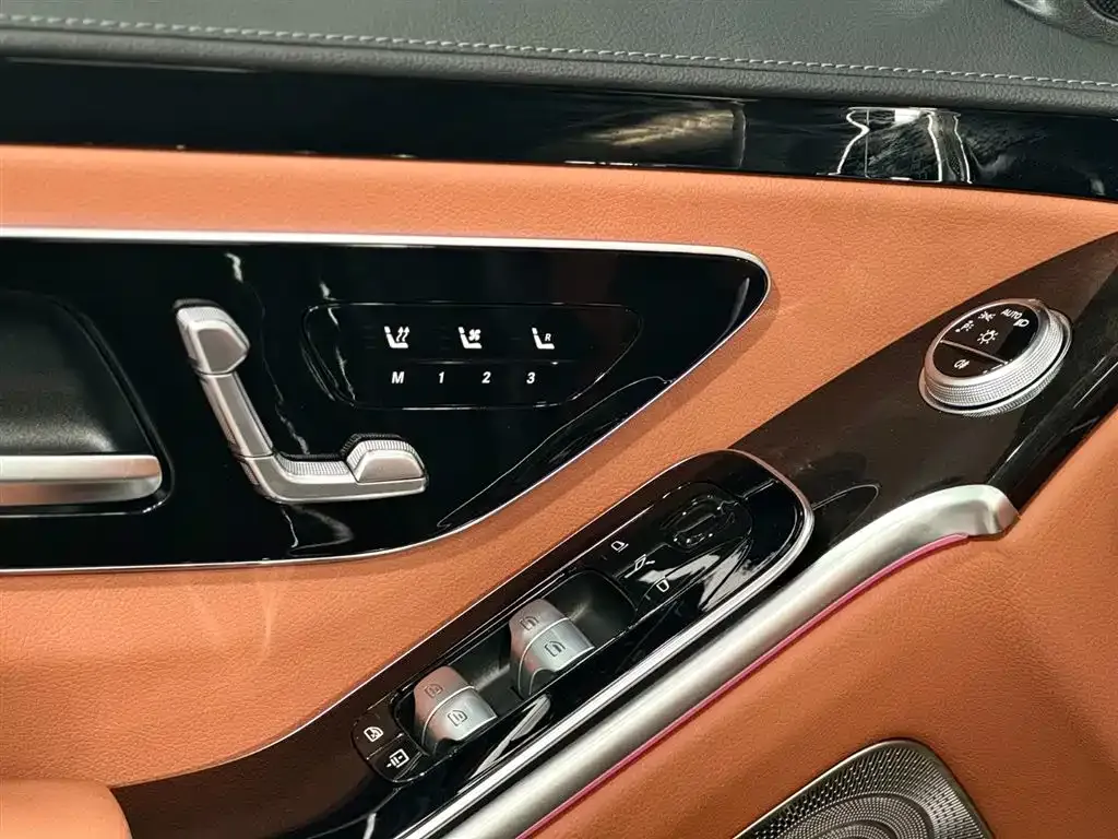 Mercedes-Benz S-Class New Energy — фото 8