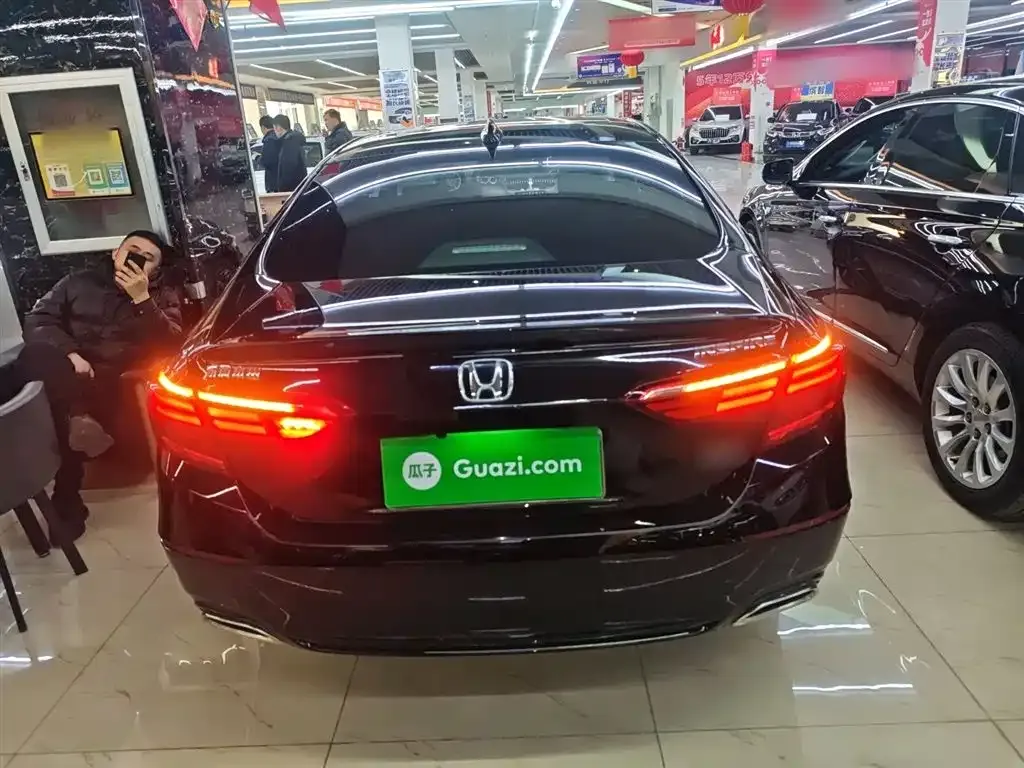 Honda Inspire — фото 6