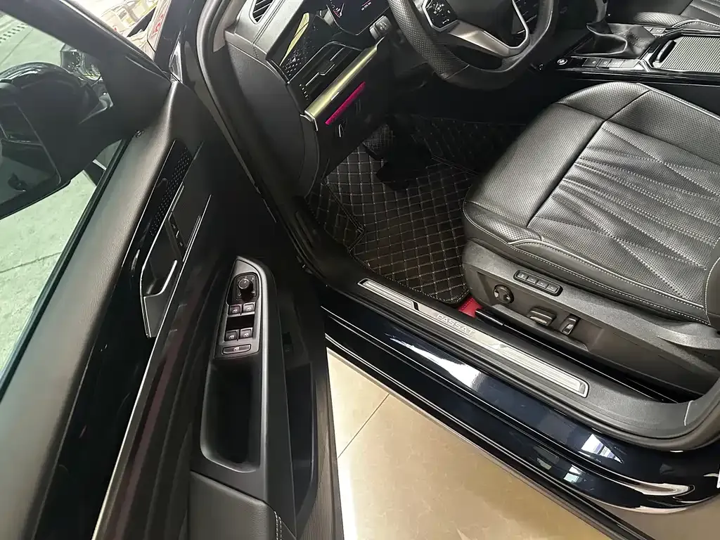 Volkswagen Passat — фото 10