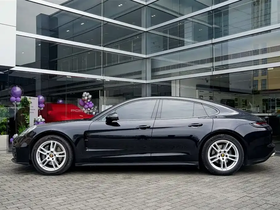 Porsche Panamera — фото 10