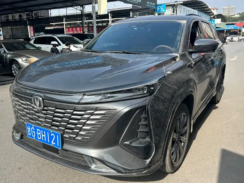 Changan CS75PLUS — фото 1