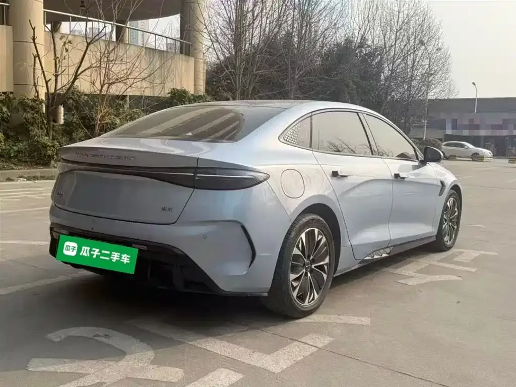 BYD Seal — фото 10