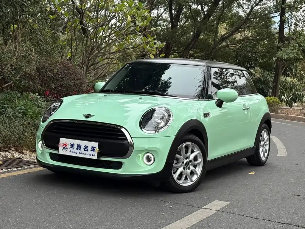 MINI Cooper (3-door) — фото 1