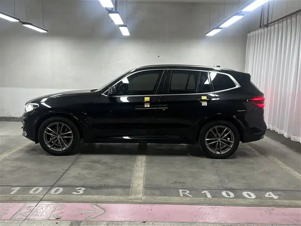 BMW X3 — фото 9