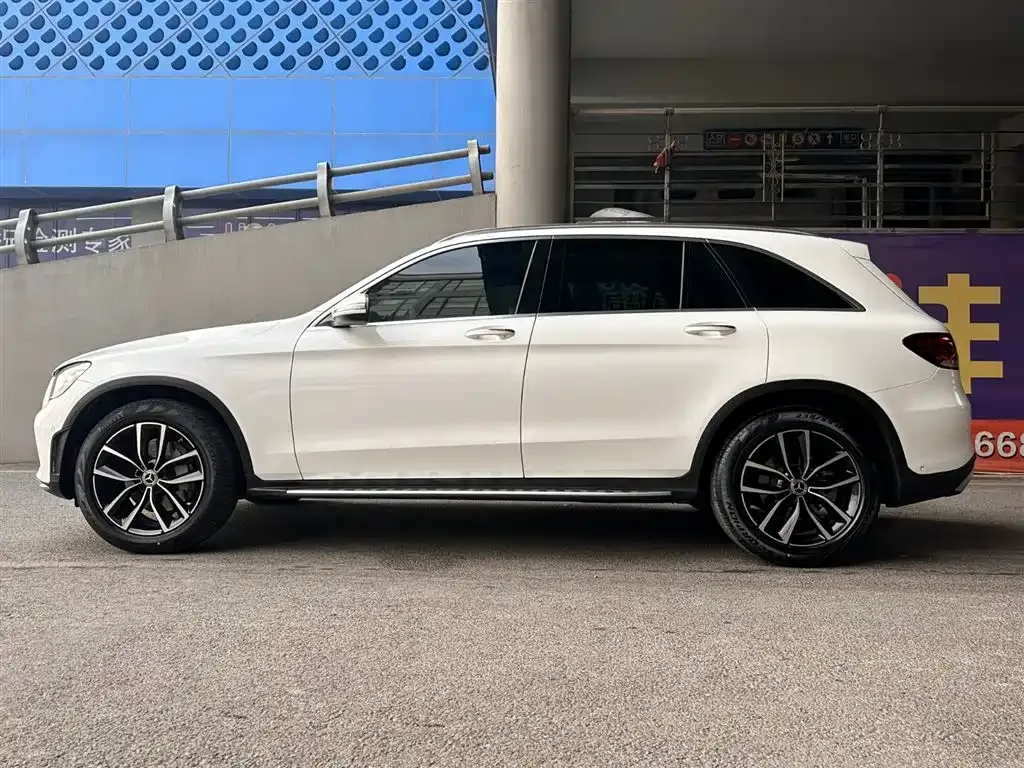 Mercedes-Benz GLC — фото 5