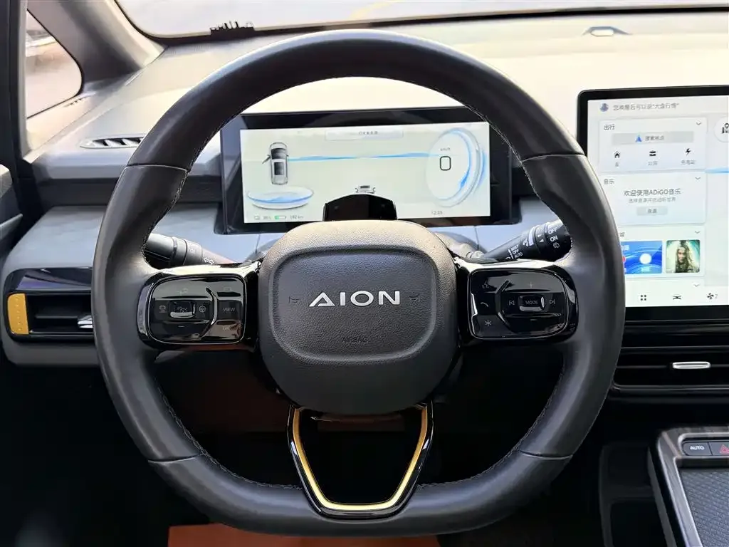 Aion Y — фото 7