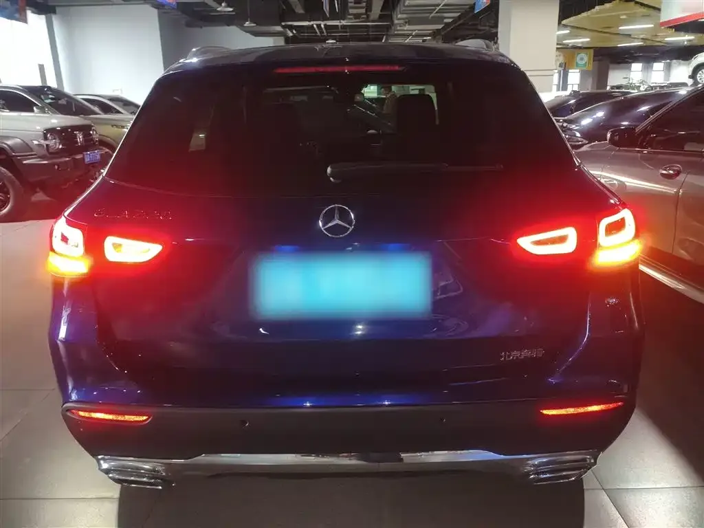 Mercedes-Benz GLA — фото 6