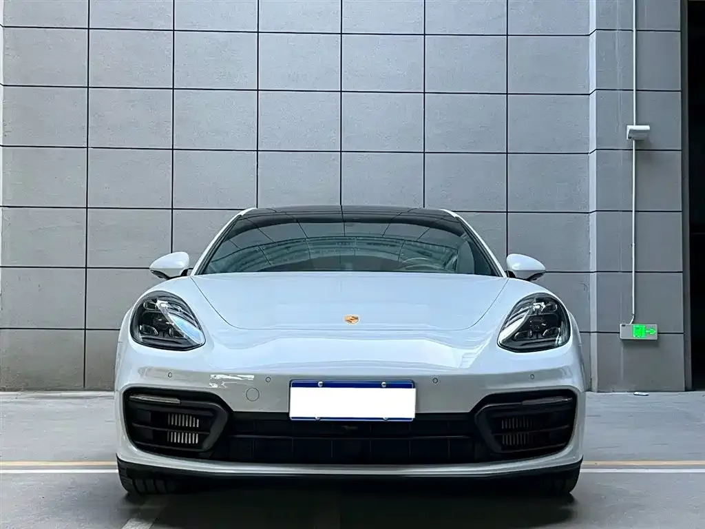 Porsche Panamera — фото 2