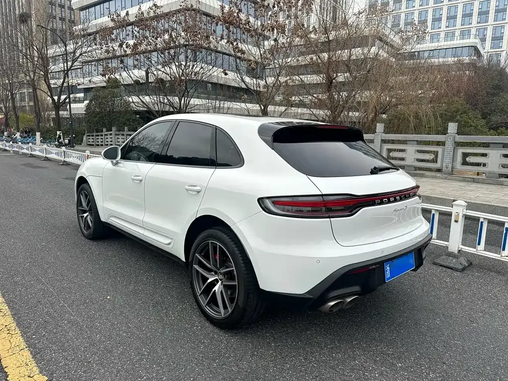 Porsche Macan — фото 7