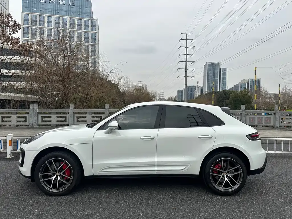 Porsche Macan — фото 6