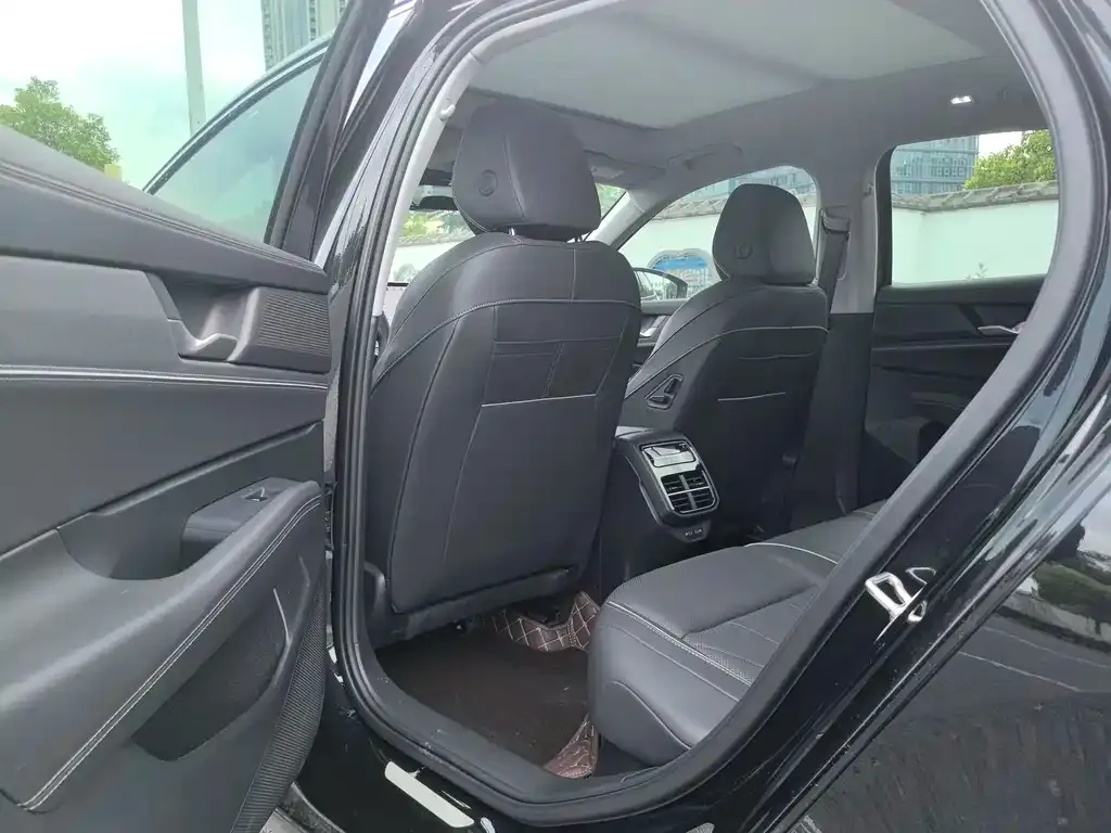 Volkswagen Passat — фото 2