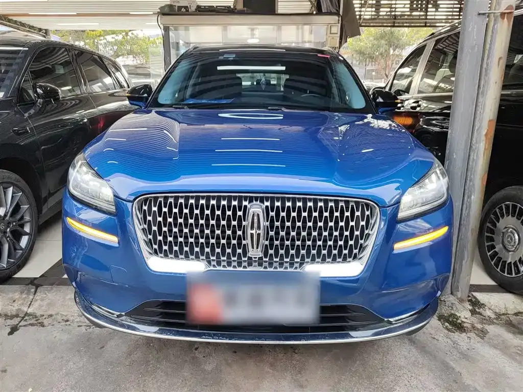 Lincoln Corsair — фото 10