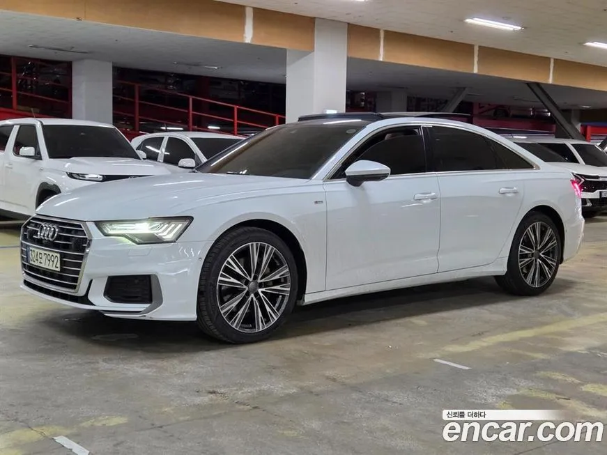 Audi A6 — фото 1