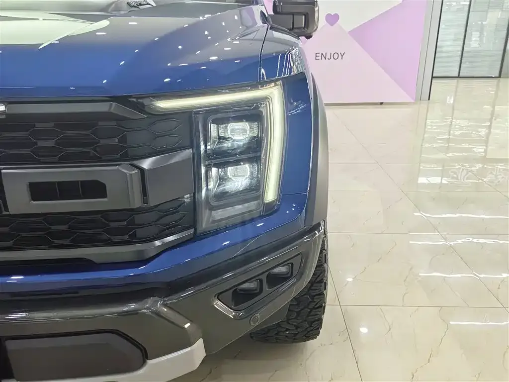 Ford F-150 Raptor — фото 10