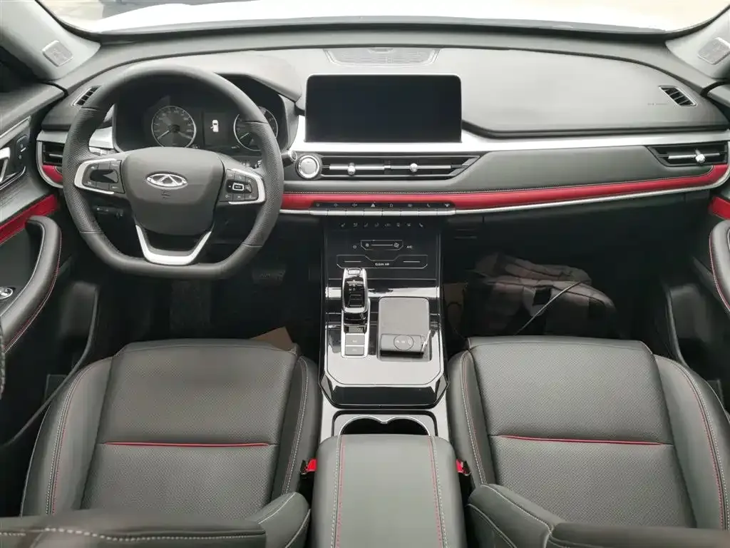 Chery Tiggo 7 — фото 10