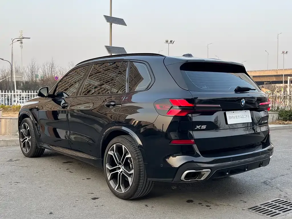 BMW X5 — фото 2