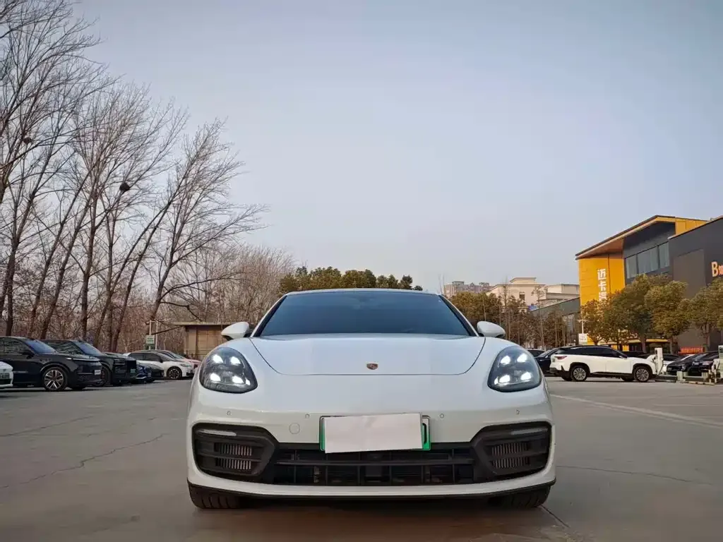 Porsche Panamera Hybrid — фото 2