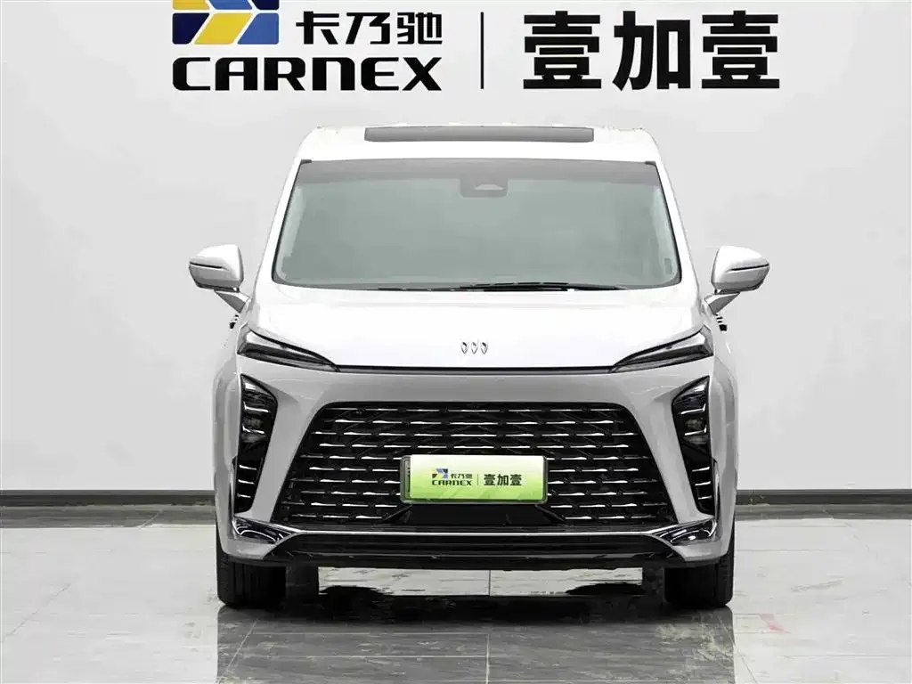 Buick GL8 Hybrid — фото 6