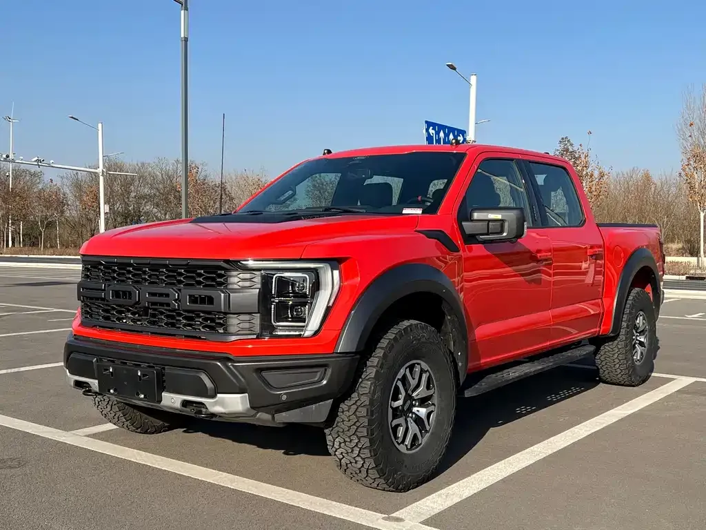 Ford F-150 Raptor — фото 1