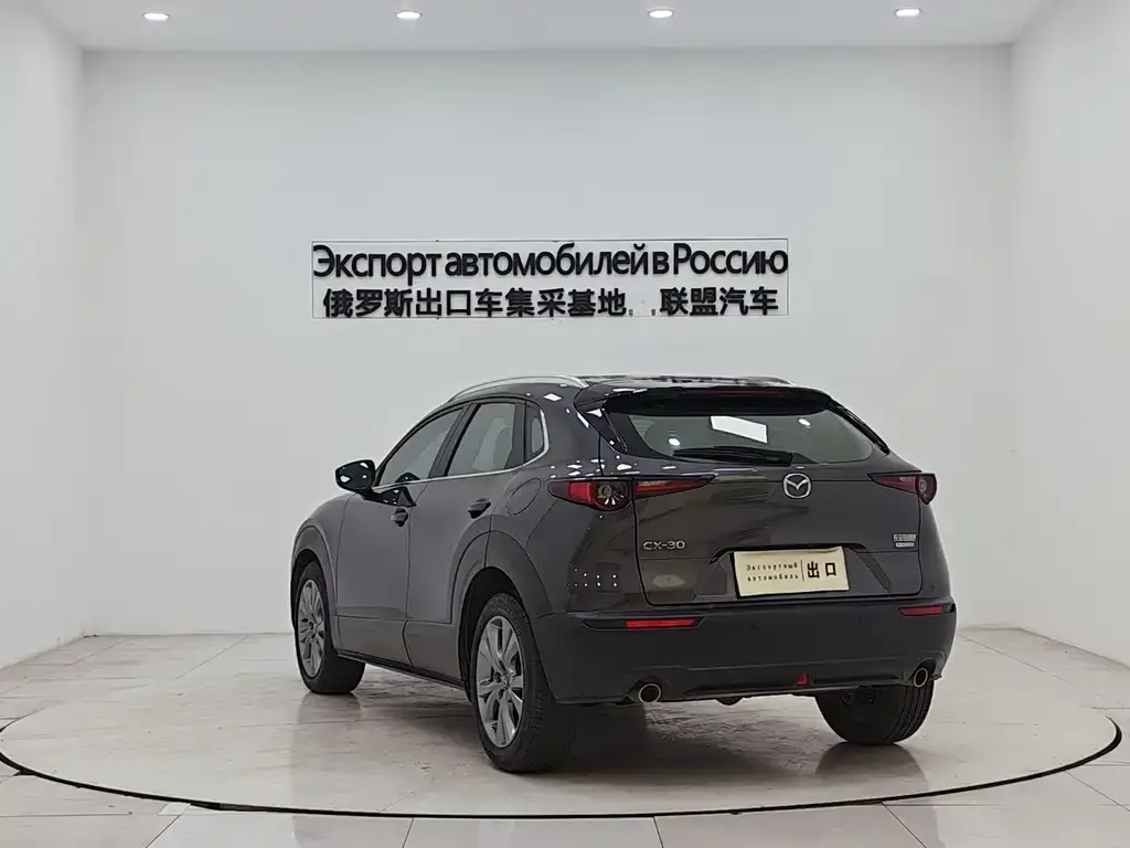 Mazda CX-30 — фото 4