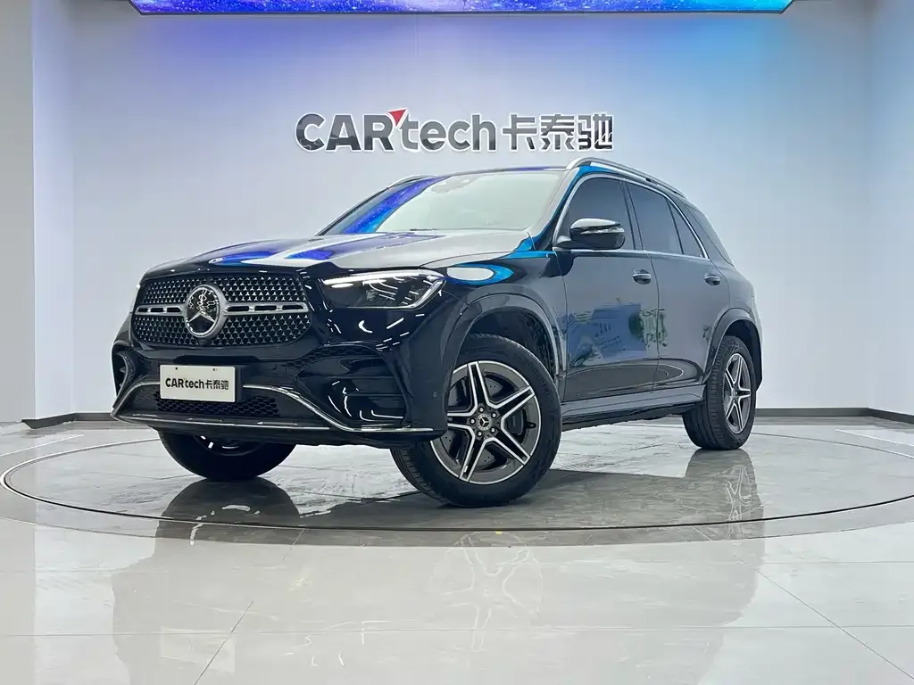 Mercedes-Benz GLE — фото 1