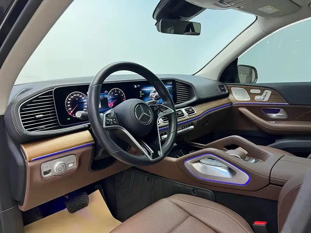 Mercedes-Benz GLE — фото 5