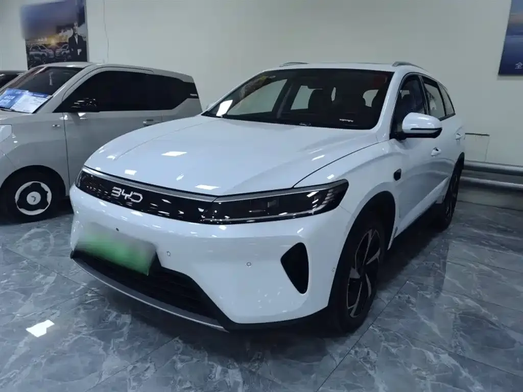 BYD Seal 05 DM-i — фото 2