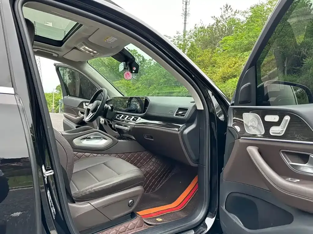 Mercedes-Benz GLE — фото 5