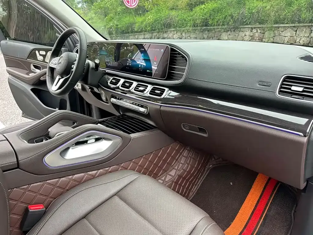 Mercedes-Benz GLE — фото 8