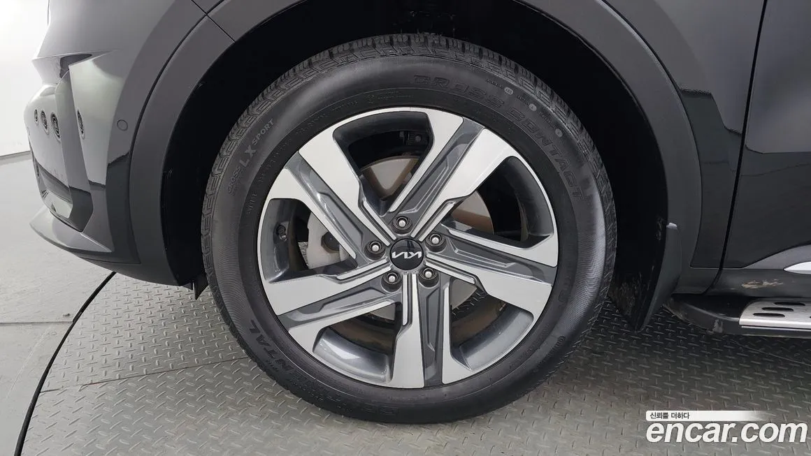 Kia Sorento — фото 6