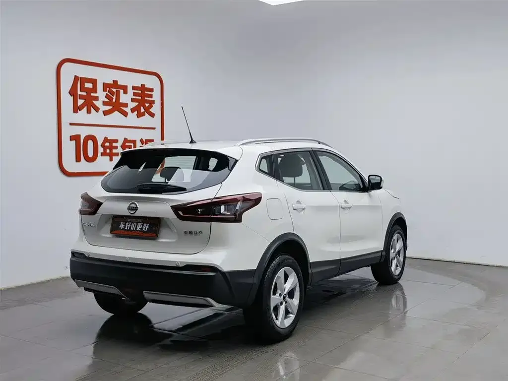 Nissan Qashqai — фото 5