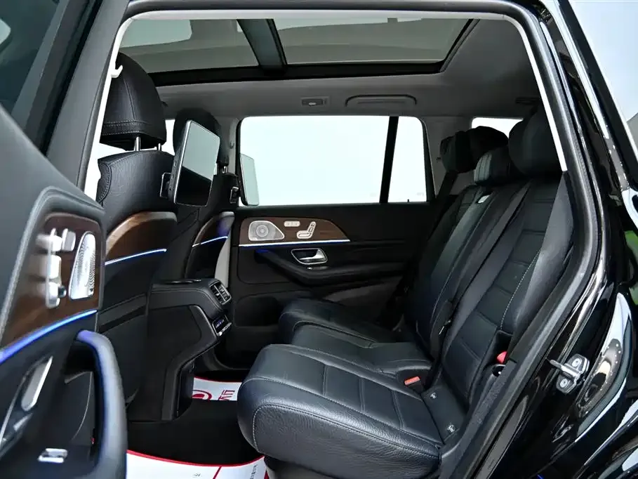 Mercedes-Benz GLS — фото 10